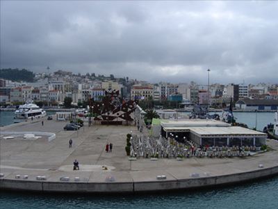 Σύλληψη στην Πάτρα για κατοχή πλαστών εγγράφων